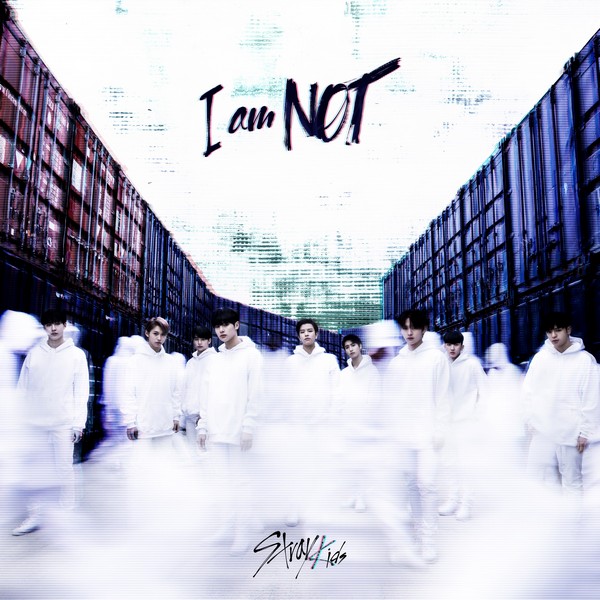 Stray Kids – I am NOT